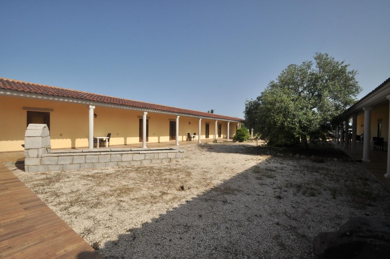 B&B Mare Della Gallura Бадеси Экстерьер фото